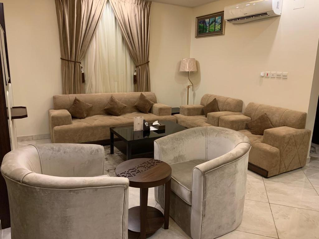 Elaf Aparthotel Buraidah Exterior photo